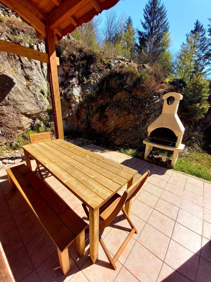 Chalet Typique Vosgien "Les Barbotines" Ventron Exterior foto